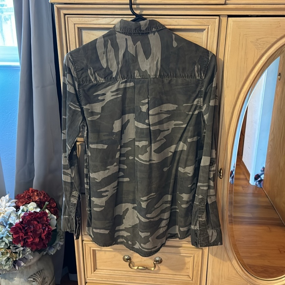 Express Button Top - Picture 4 of 4